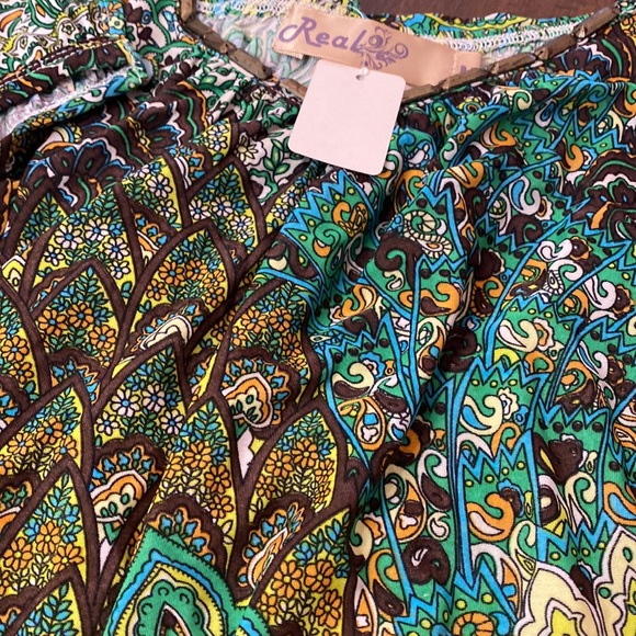 Realo boutique dress. Open shoulders. Size M. NWT - Picture 5 of 5